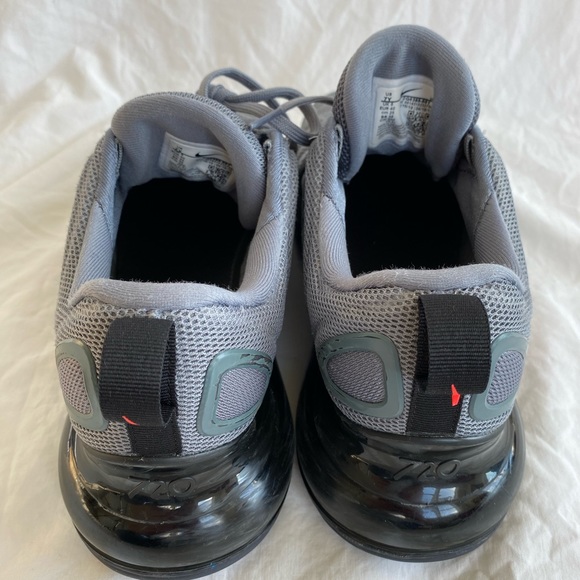 Nike Air Max 720 BG Cool Grey Size 7Y or Womens Size 8 - Picture 2 of 4